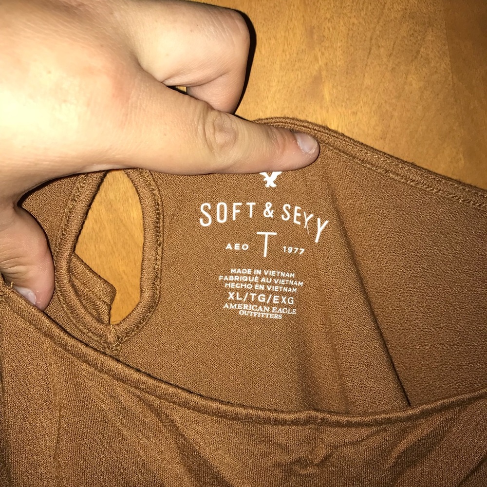 Off the shoulder Tank